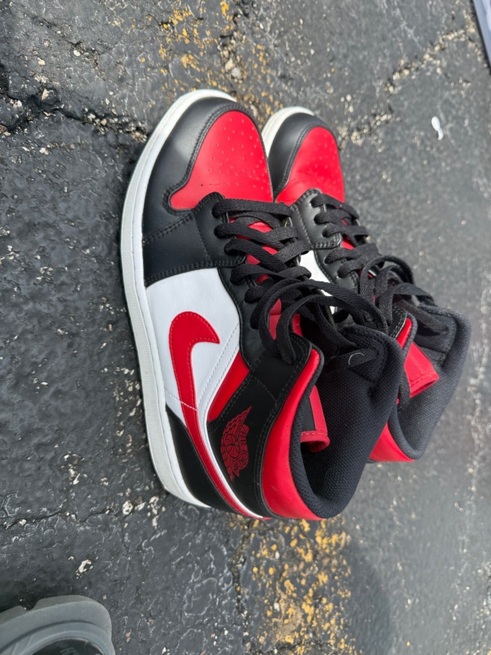 Jordan Kids High-Top Sneakers in Red, Black & White